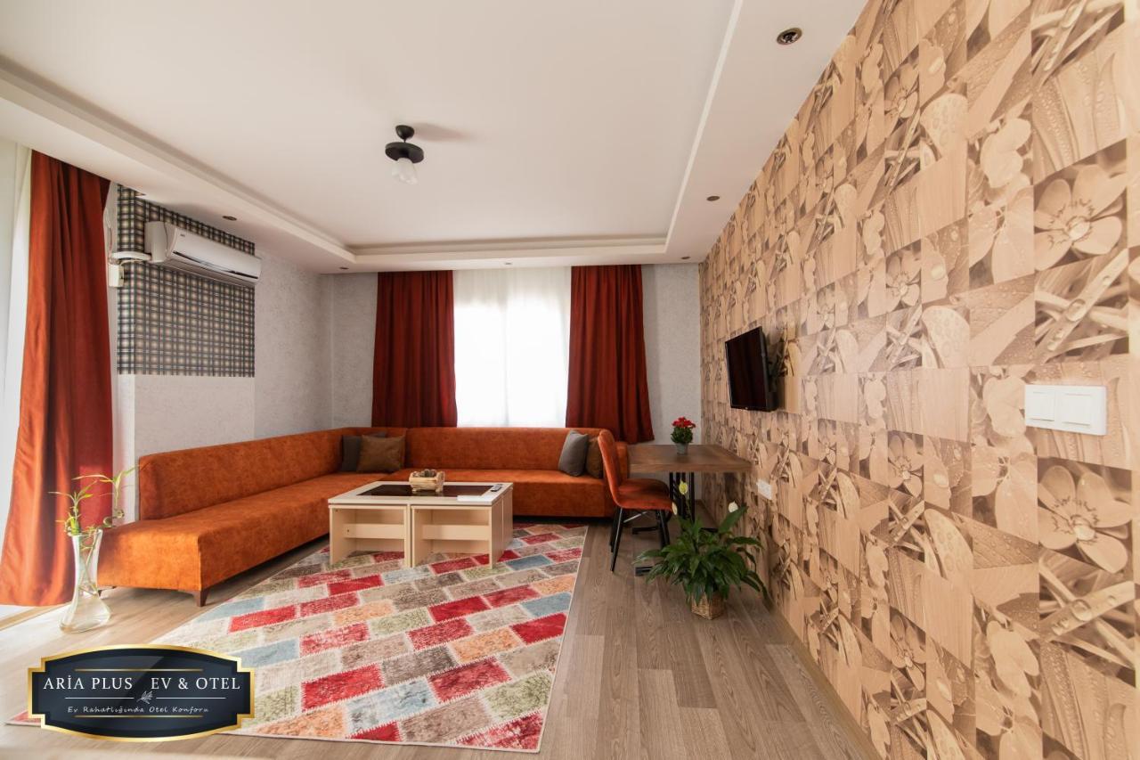 aria plus ev-otel Çiftlikköy Exterior foto